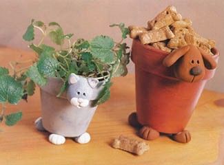 Dog and Cat Pots