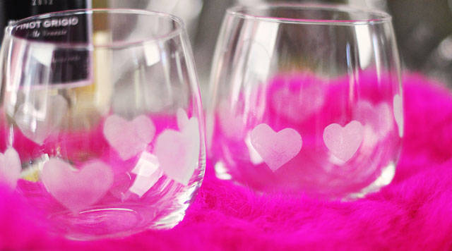 Heart Etched Wine Glass