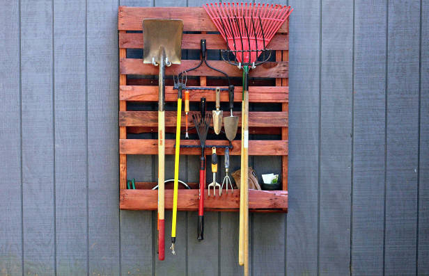 Wooden Garden Tool Rack