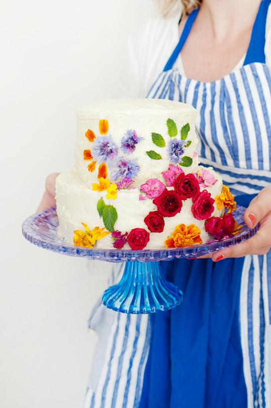Abstract Floral Pattern Cake