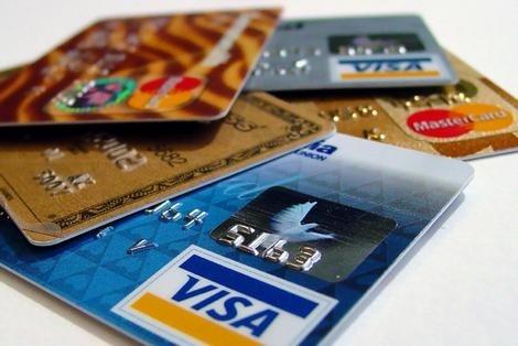 How to Clean Your Debit and Credit Cards