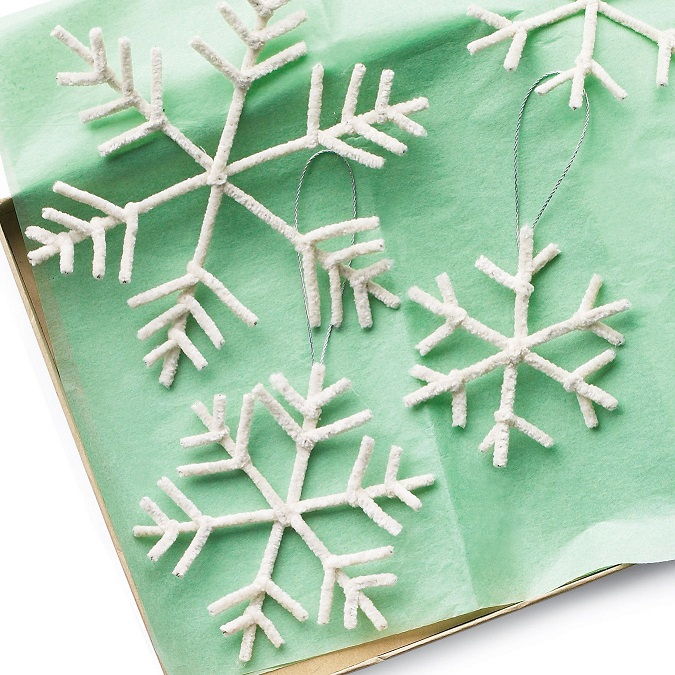 Pipe-Cleaner Snowflake Ornaments