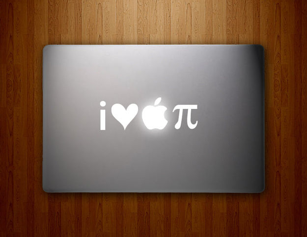 I Heart Apple Pi Vinyl MacBook Decal