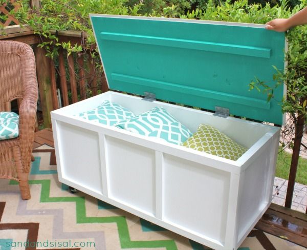 Outdoor Storage Box/Bench