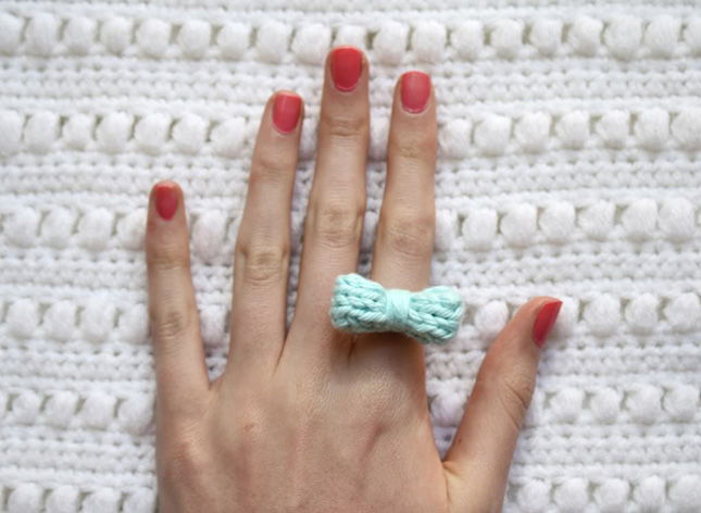 Knit Bow Ring