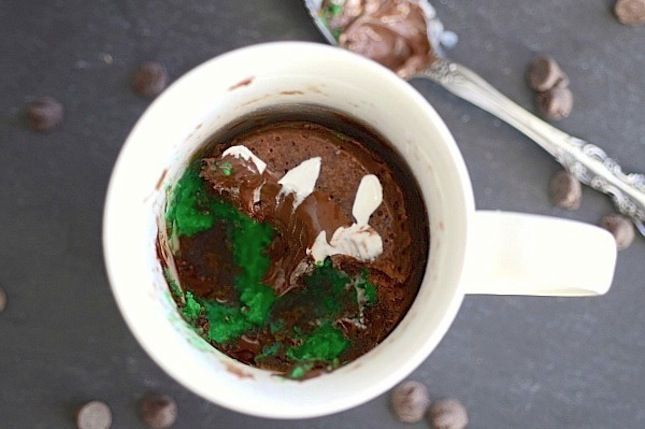 Mint Chocolate Chip Cake