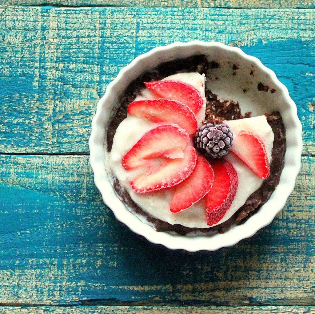 Chocolate Cream Berry Fireworks Pie