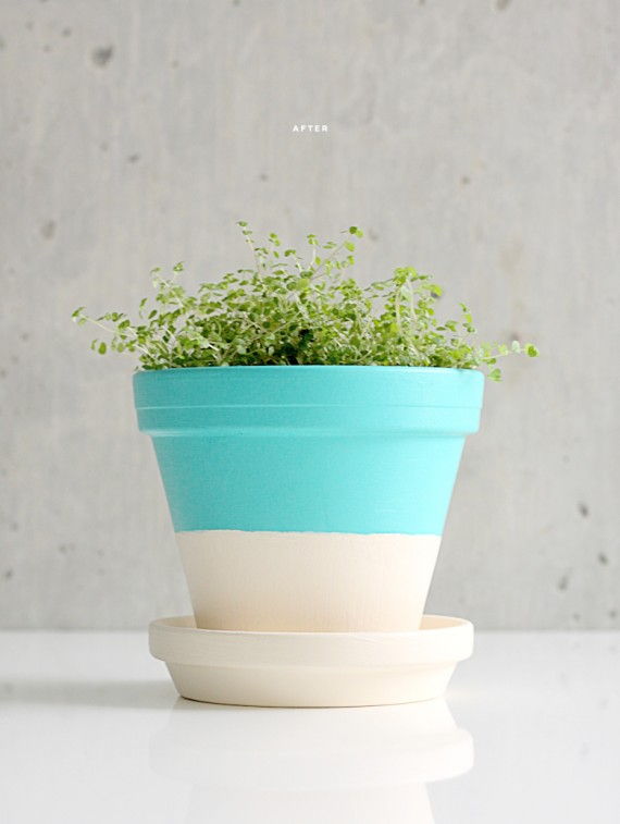 Easy DIY Projects Painted Pots