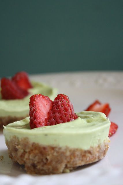 Avocado Key Lime Pie