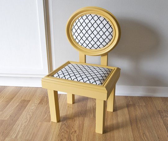 Picture Frame Kid Chair