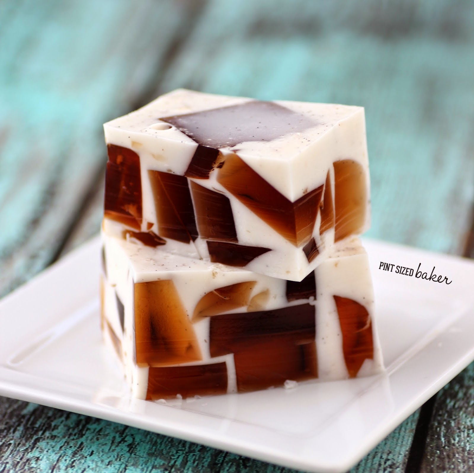 Root Beer Float Jell-O