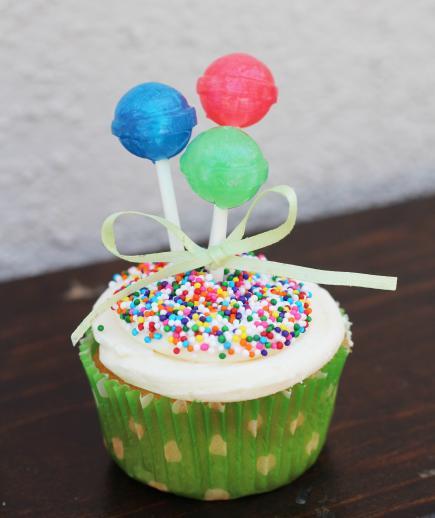 Balloon Bunch Cupcake Toppers