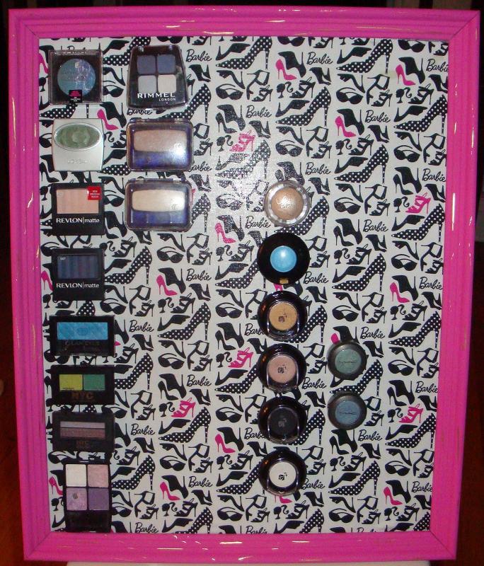Magnetic Makeup Board