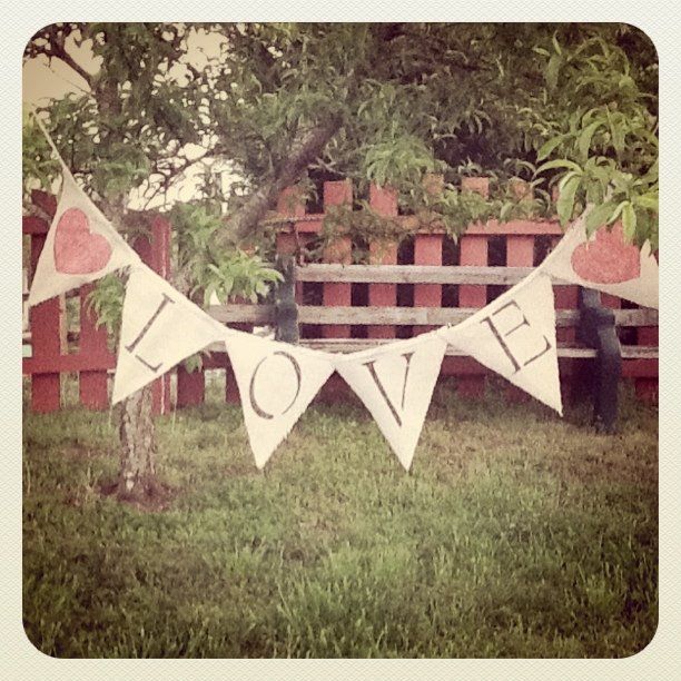 Burlap Love Banner
