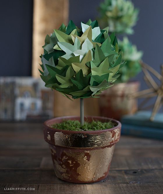 Paper Ivy Topiary