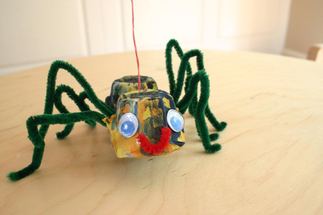 Egg Carton Spider puppets