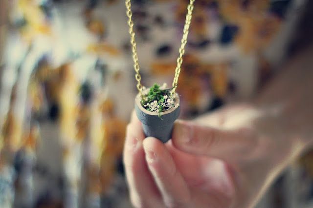 Flower Pot Necklace