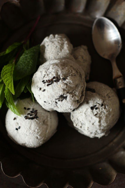 Toasted Black Sesame Frozen Yogurt