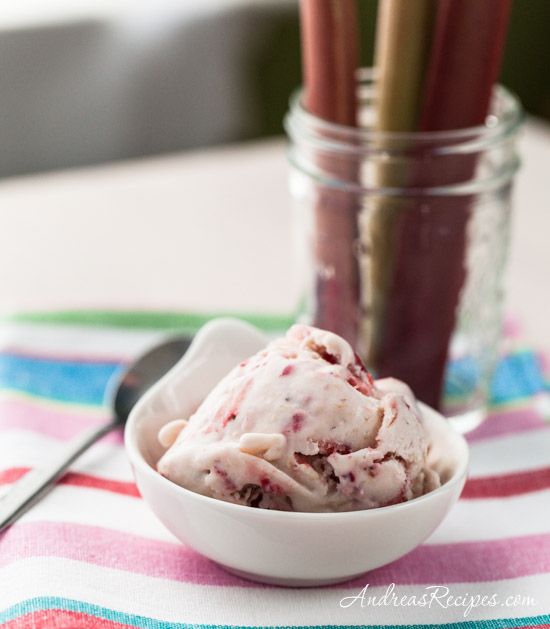 Strawberry Rhubarb Greek Frozen Yogurt
