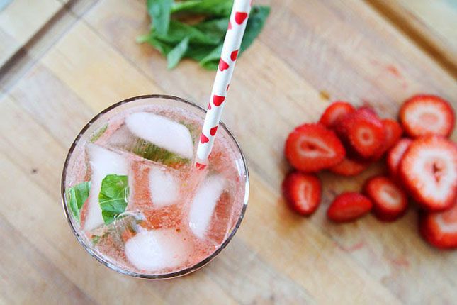 Strawberry Basil Mojito
