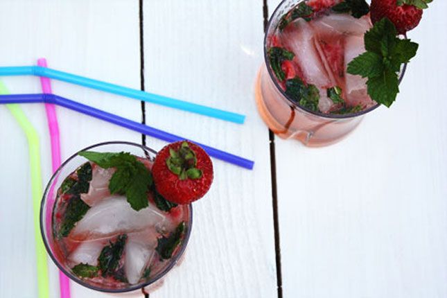 Strawberry Mango Mojito