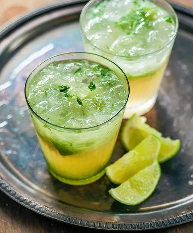 Basil Lychee Mojito