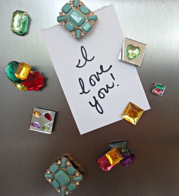 Broken Jewelry Magnets