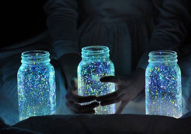 Glowing Firefly Jar