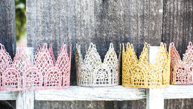 Glitter Lace Crowns
