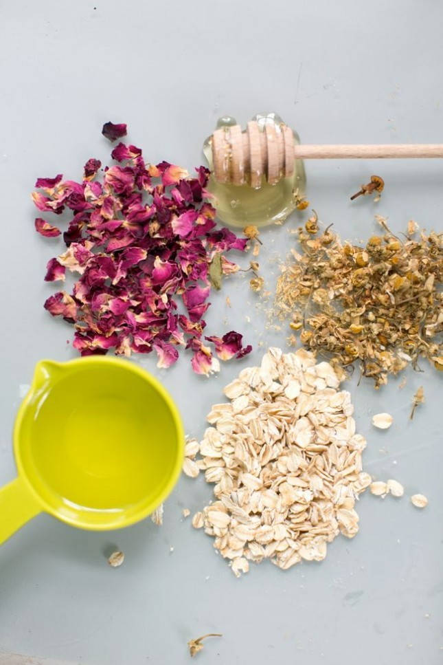 Rose and Chamomile Facial Scrub
