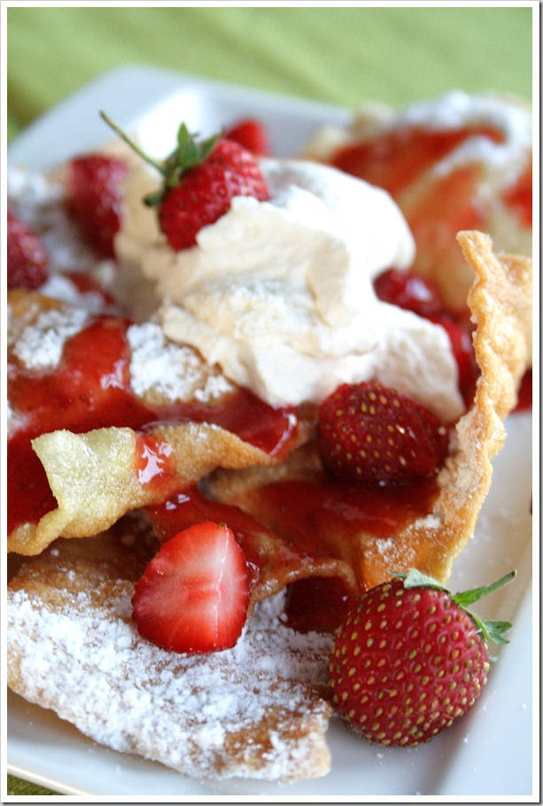 Deep Fried Sugared Pasta and Strawberry Crunch