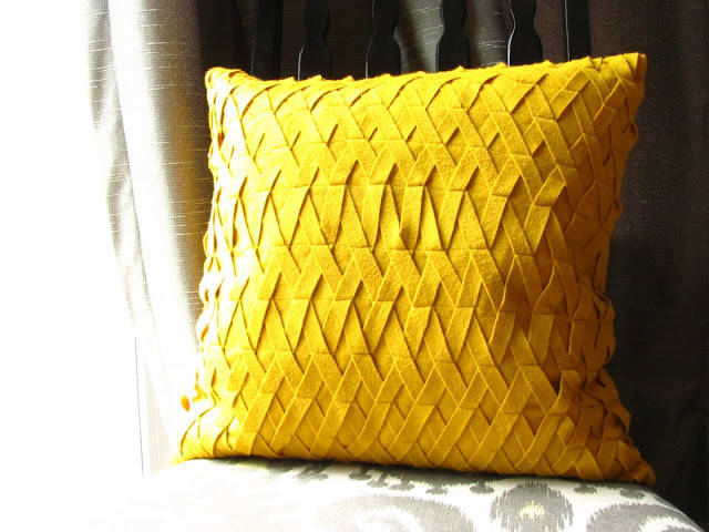 Felt Lattice Pillow
