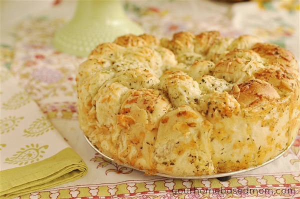 Garlic Cheese Pull Apart Bread