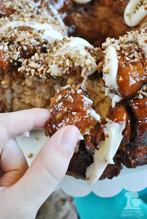 Carrot Cake Monkey Bread