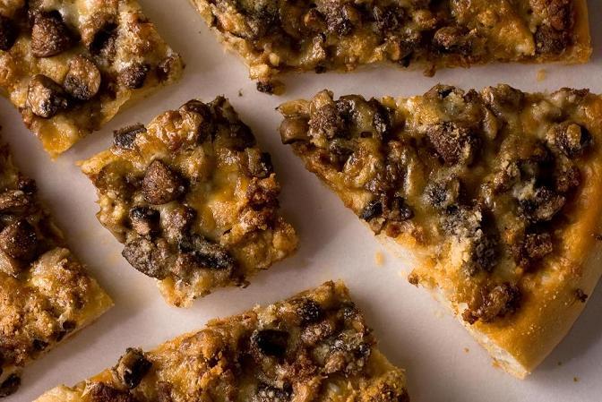 Mushroom and Chorizo Pizza