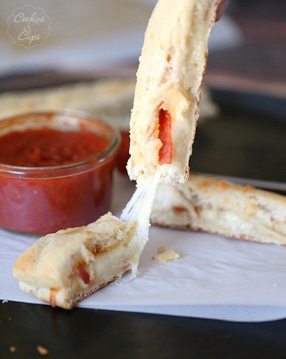 Pull Apart Pizza Sticks