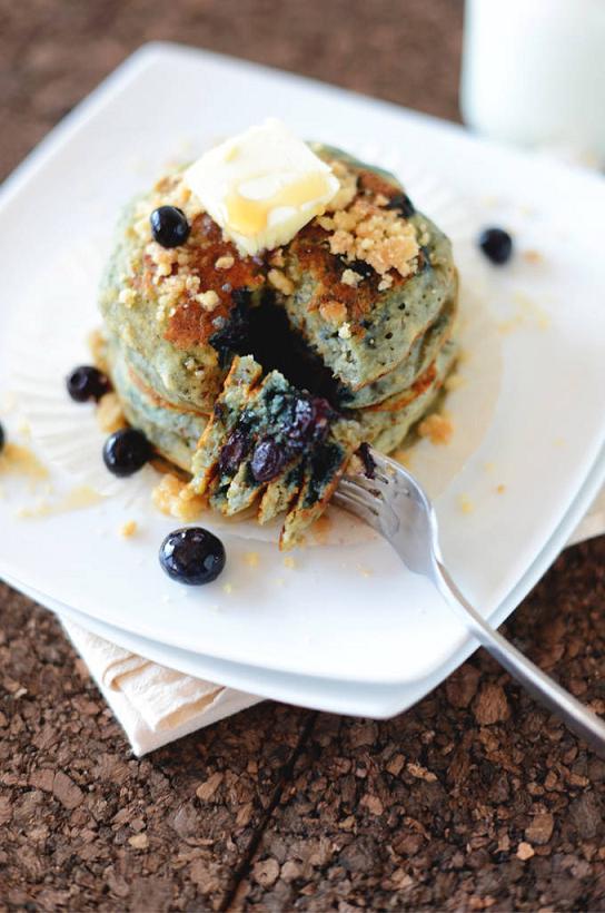 Vegan Blueberry Muffin Pancakes