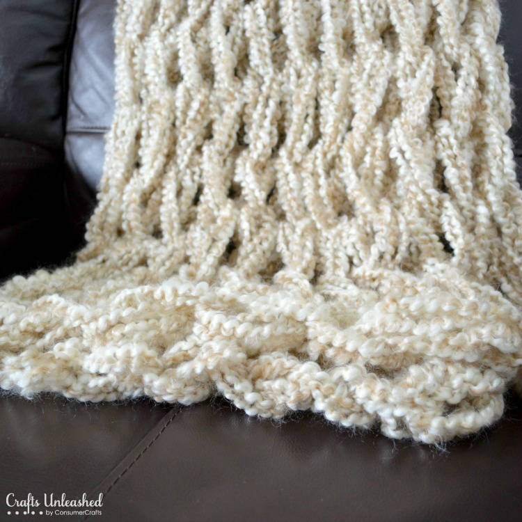 How To Arm Knit a Blanket