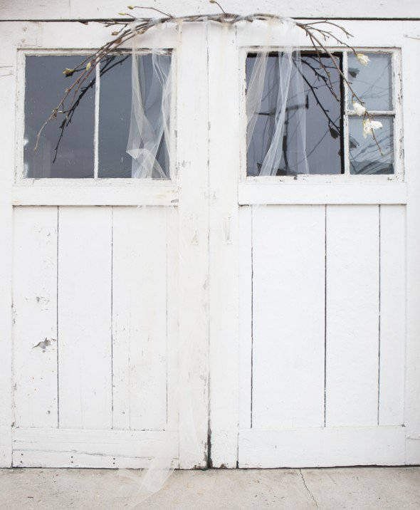 Magnolia Branch Ceremony Backdrop