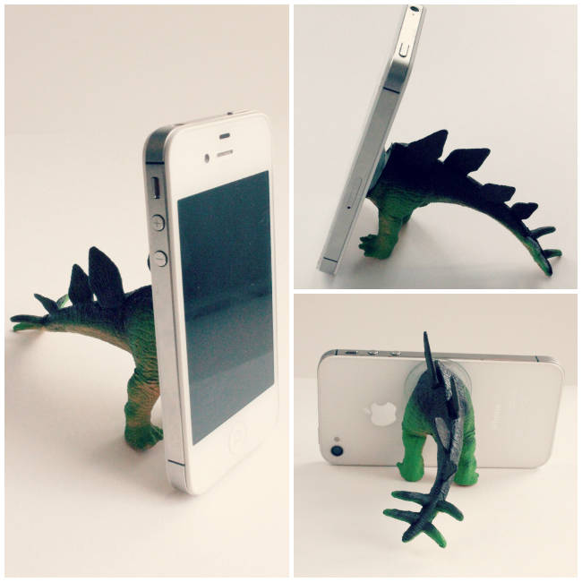 Dino iPhone Tripod