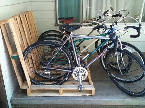 Make a Bike Rack out of Wooden Pallets