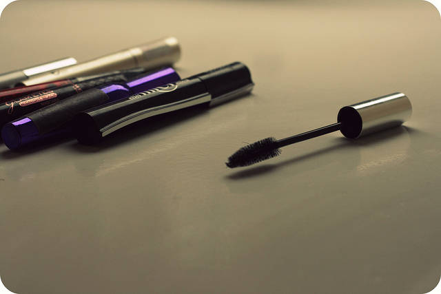 From Mascara Bruch to Cleaning Brush