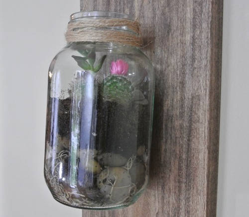 Mason Jar Succulent Garden