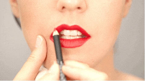 3 Steps to the Perfect Red Lip