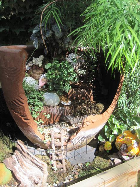 Large Pot Fairy Garden