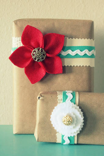 Gift Wrapping Flower