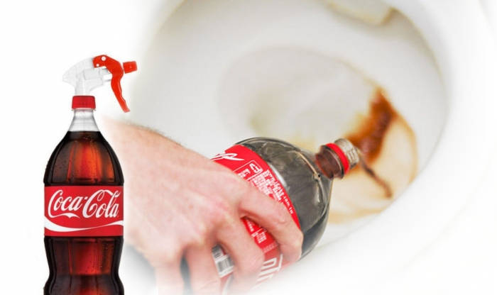 Easily Clean a Toilet with Coke
