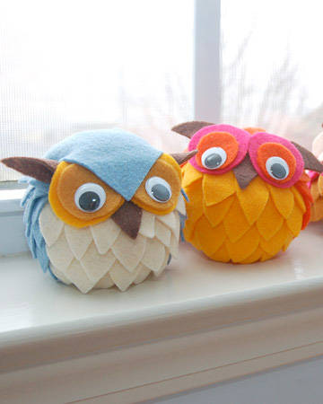 Felt Owls from Styrofoam Balls