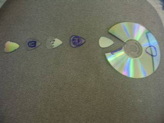 Make Guitar Picks from CDs
