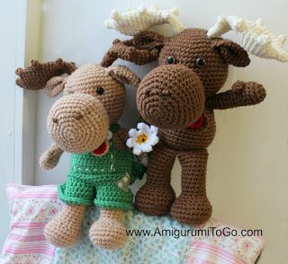 Large Crochet Moose